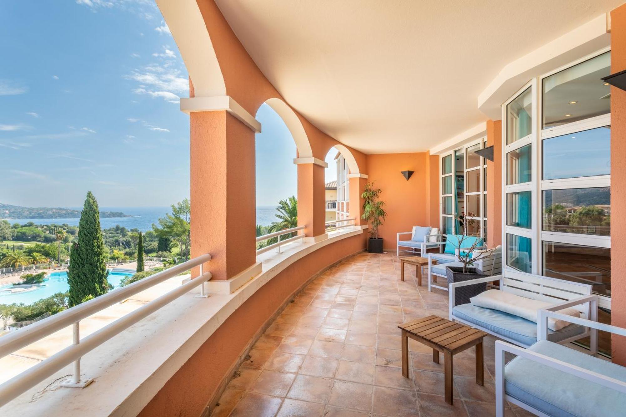 Hotel De L'Esterel Pierre & Vacances Saint-Raphael  Luaran gambar